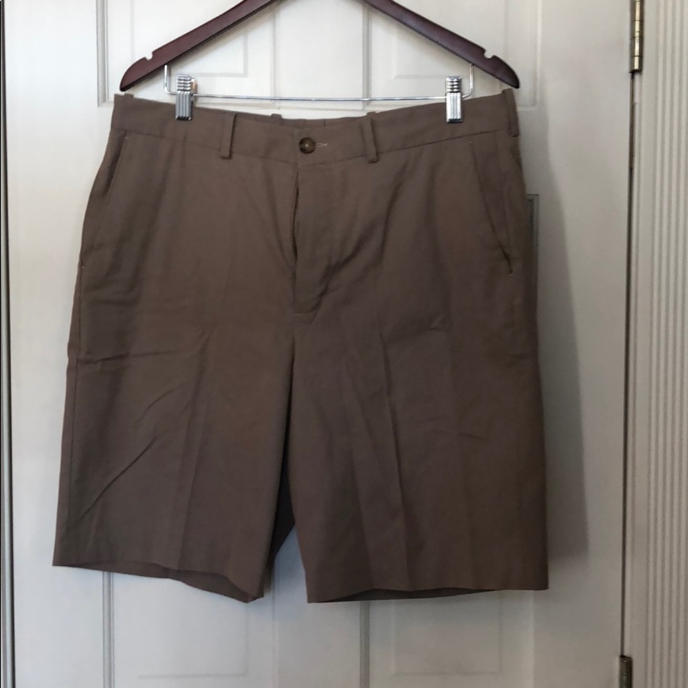 Nordstrom - light brown shorts - sz 34